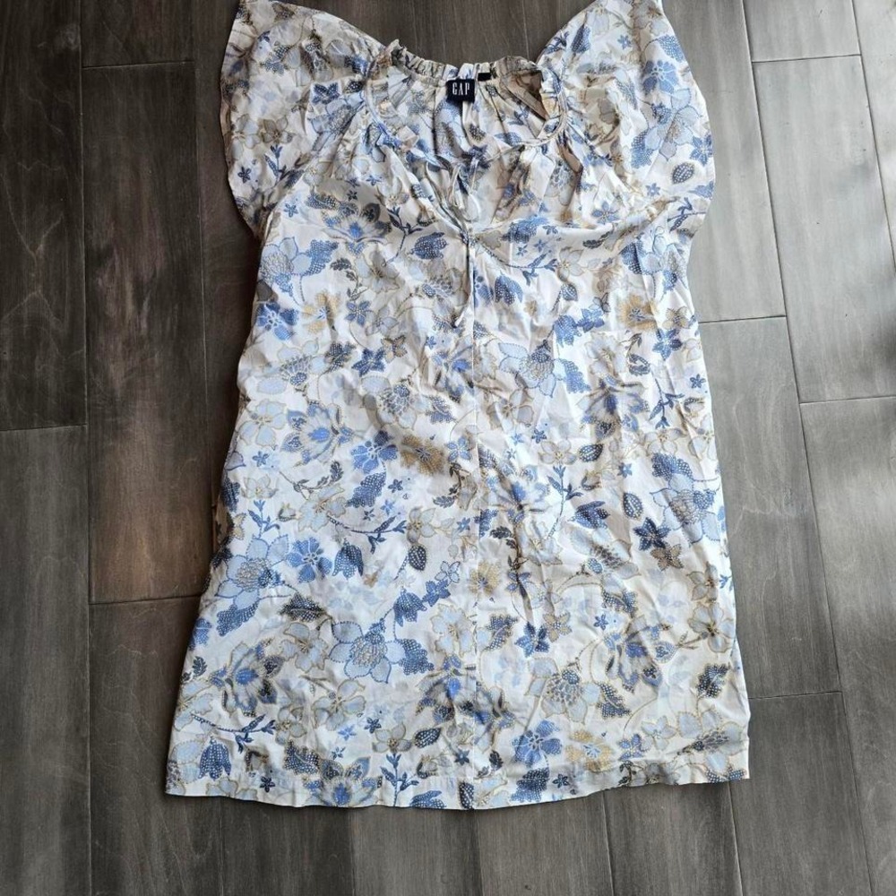 GAP Women's Short Dress Ruffle Floral Flutter Sleeve with pockets Size XS petite